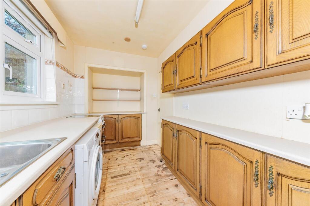 16 Seaforth Road BF-10.JPG