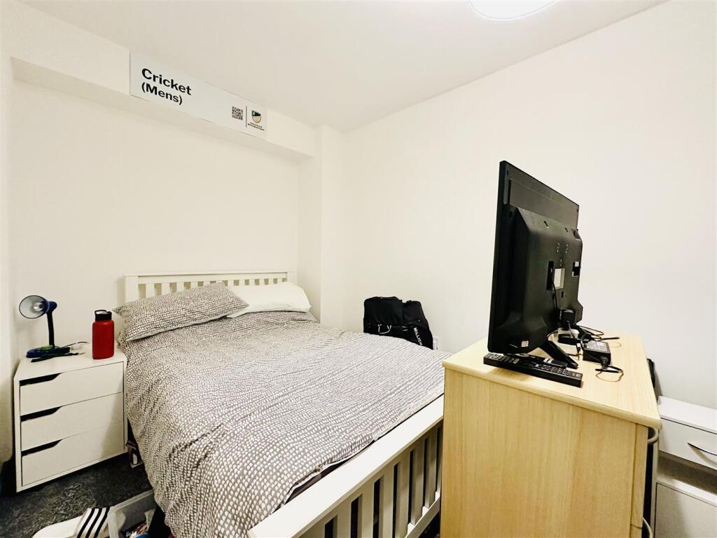 Bedroom 4