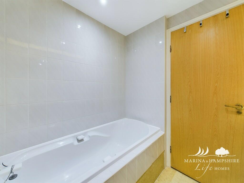 CAM03691G0-PR0005...