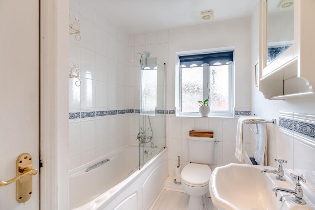 Family bathroom