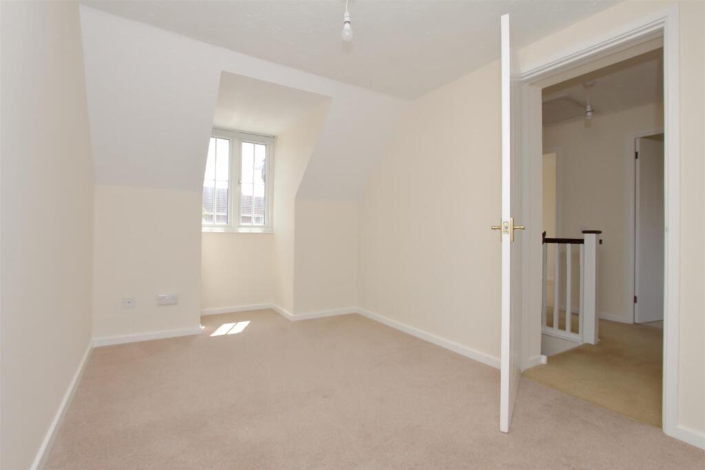 26 harvard way PH26.JPG