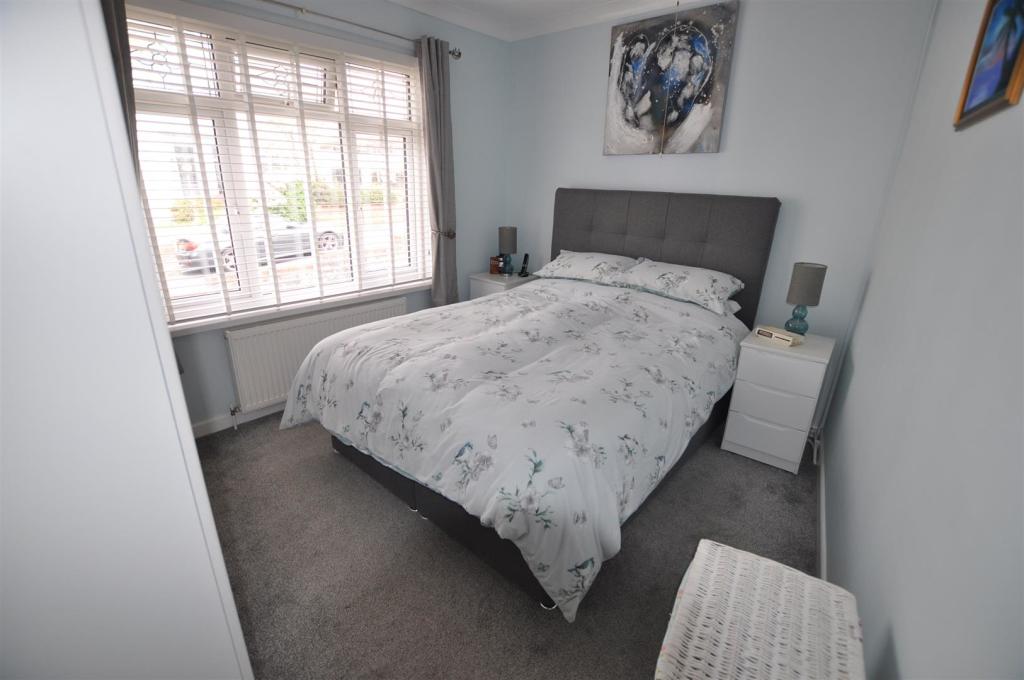 Bedroom.JPG