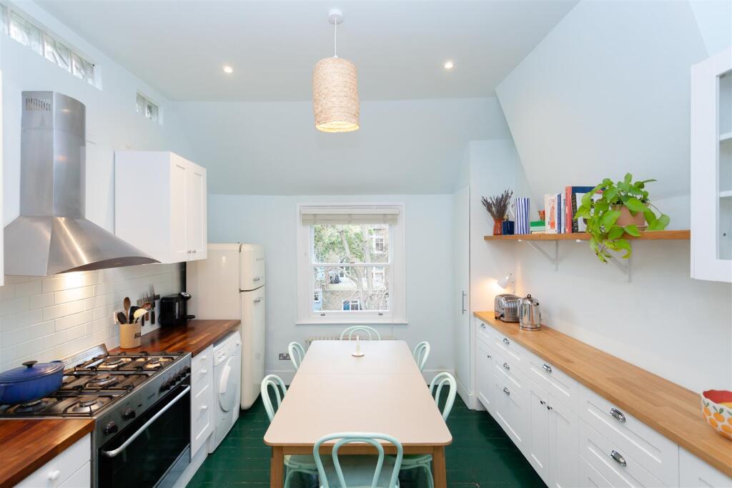 Forburg Road (14).jpg