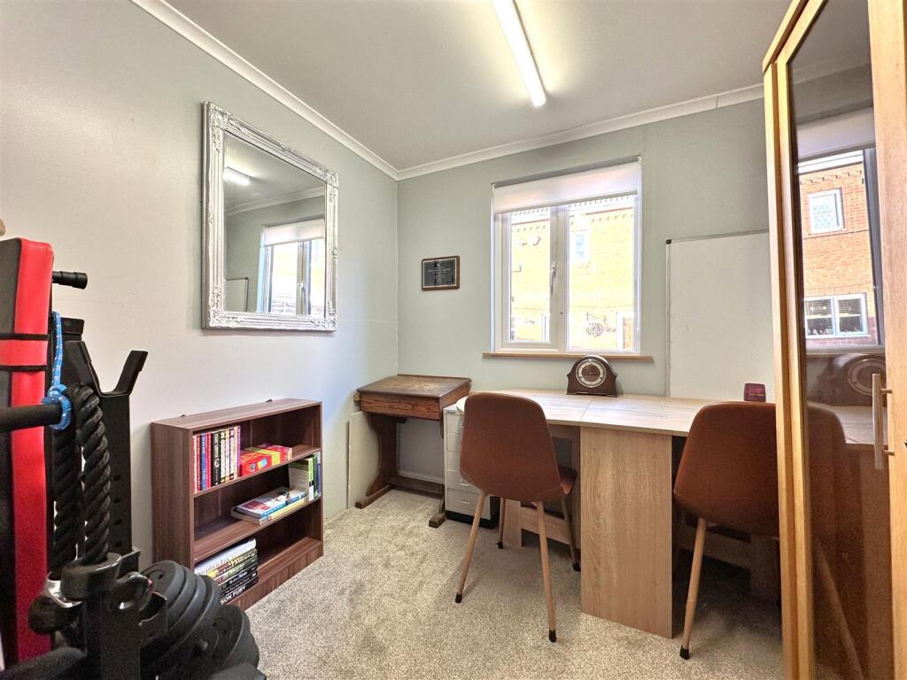 Multi-Purpose Home Office 442