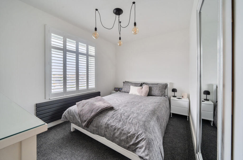 1310052-14-684af5...