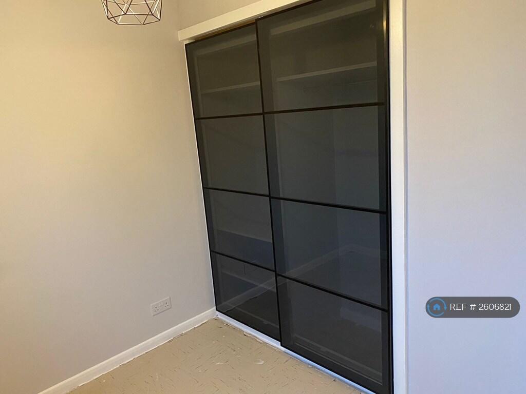 Bedroom Wardrobe
