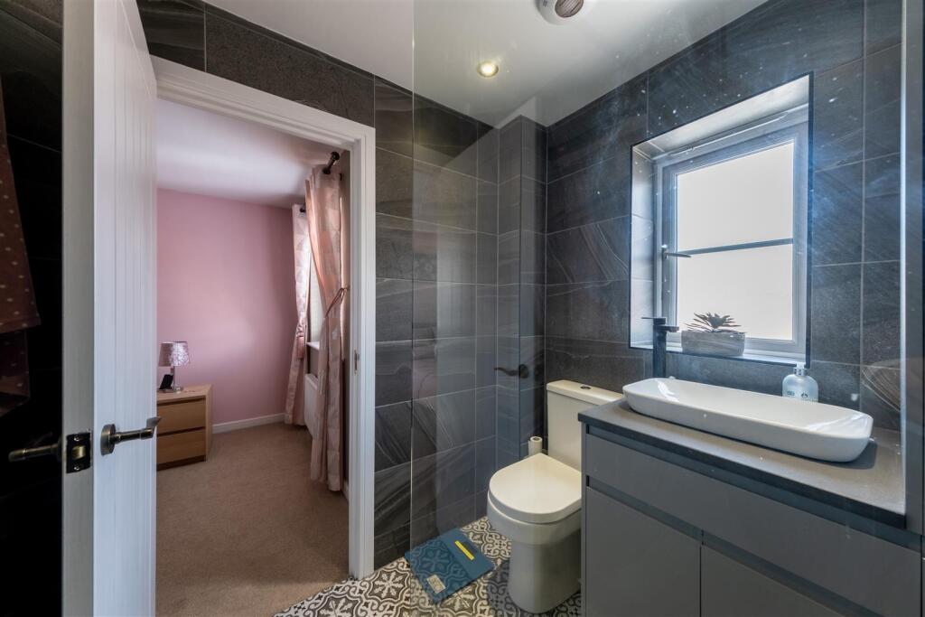 22 Wells Avenue-020.jpg