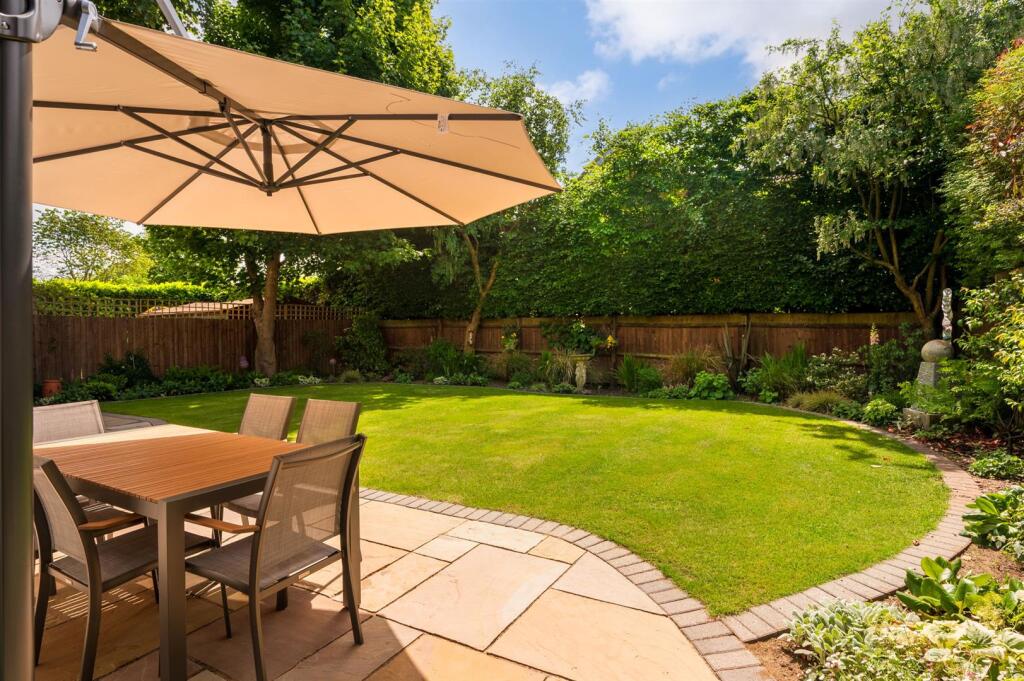 Rear garden