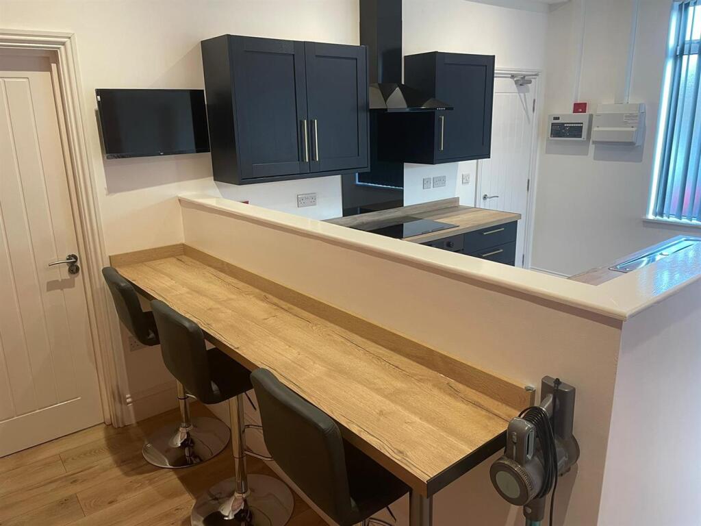 Communal Kitchen
