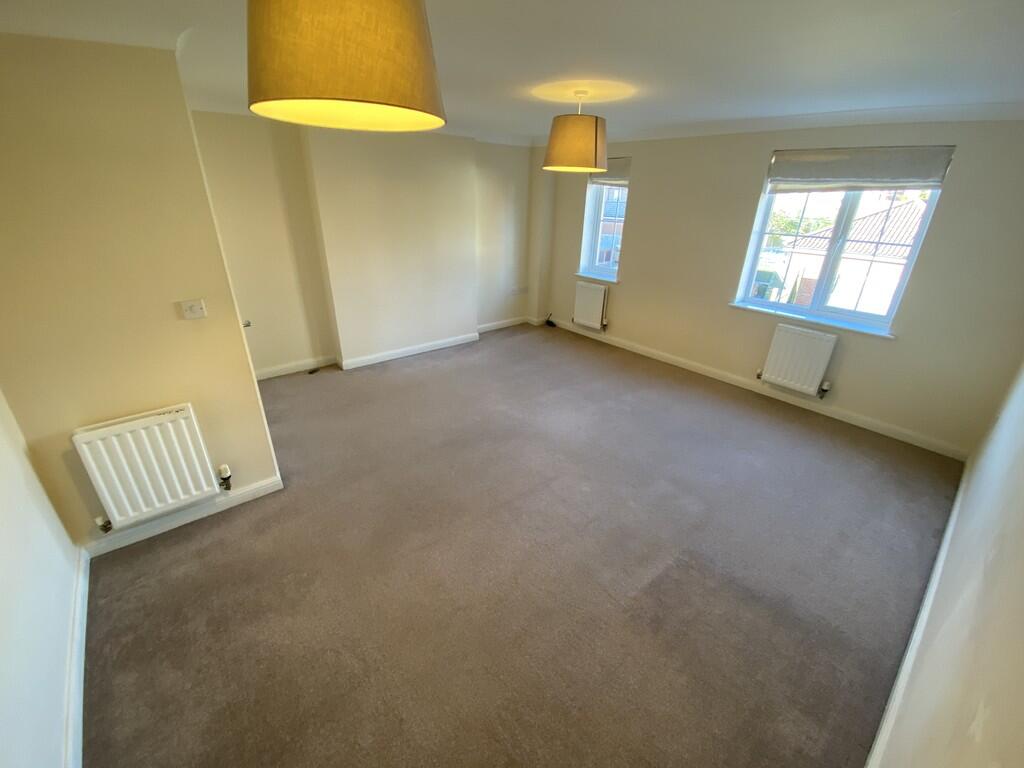 First Floor Loung...