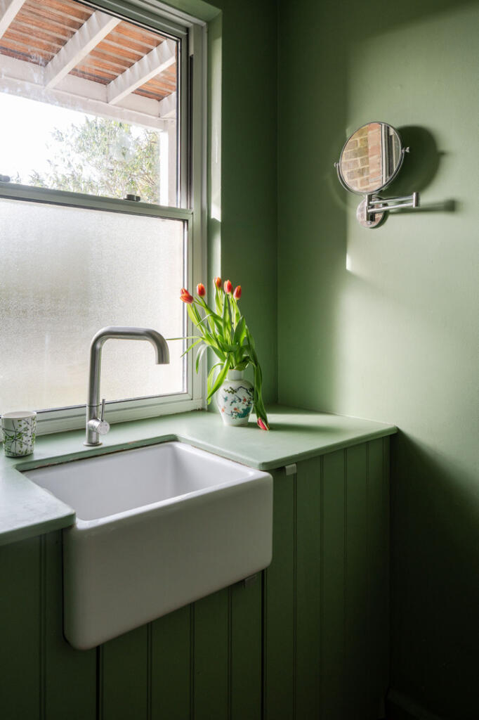 318591 - Vicar's Close, London E9 - high res-07...