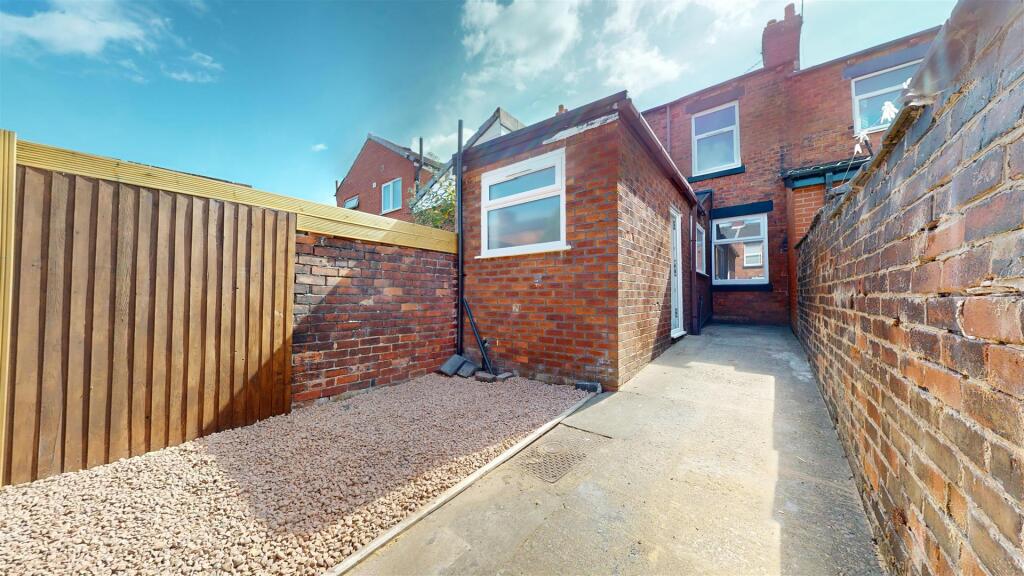 Gleave Street Rear Garden