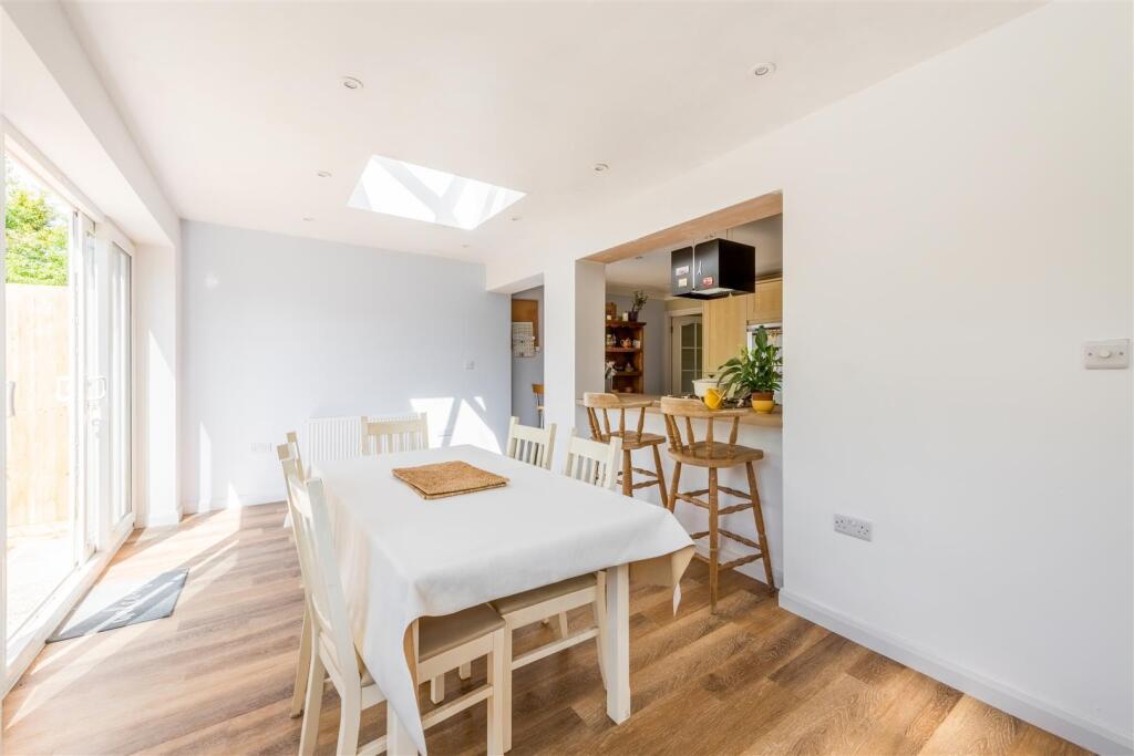 1 The Lynchetts-11.jpg