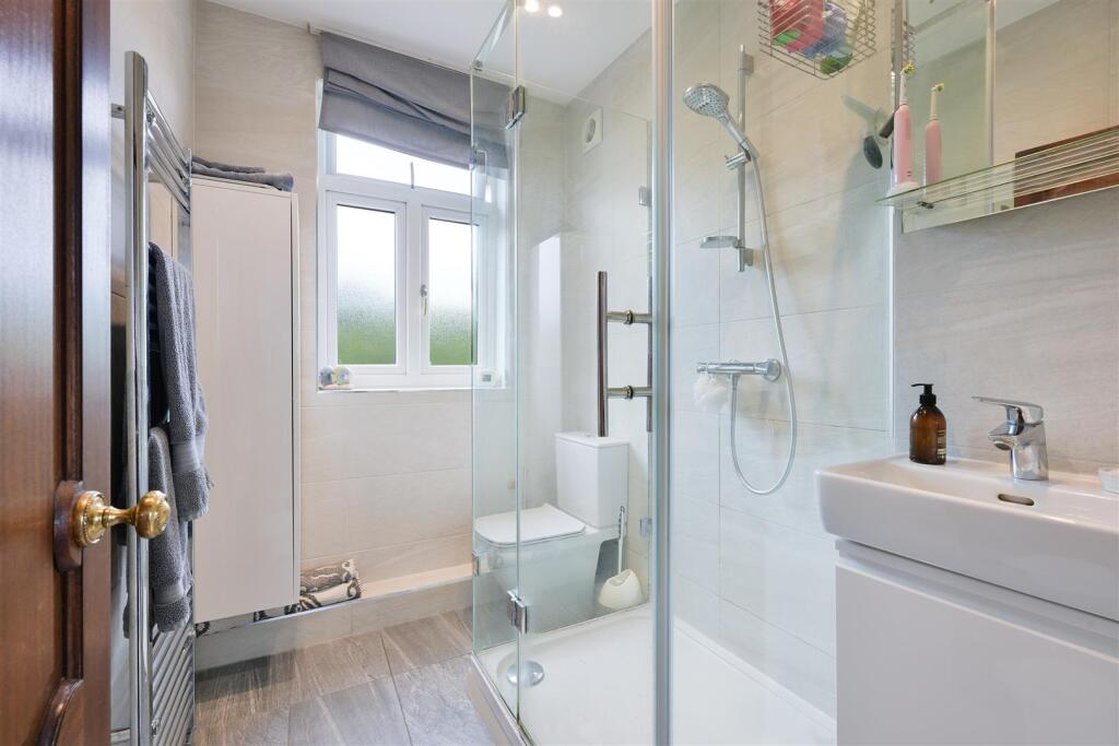 STONELEIGH AVENUE, 162- (11).jpg