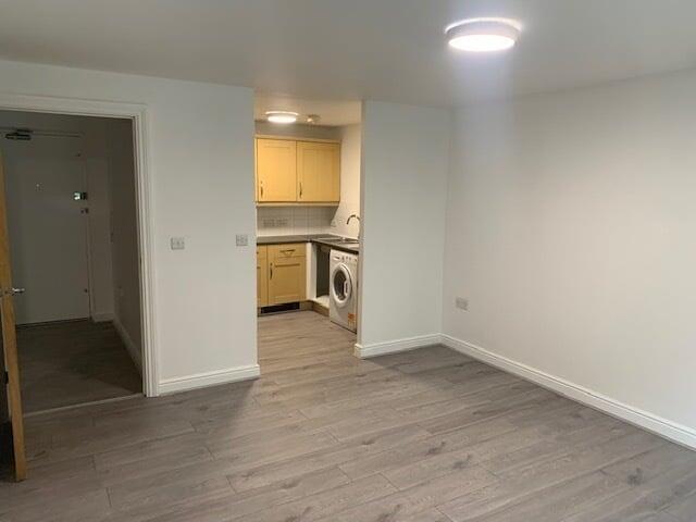 Kelvin Gate, Bracknell, Berkshire, RG12 2TG