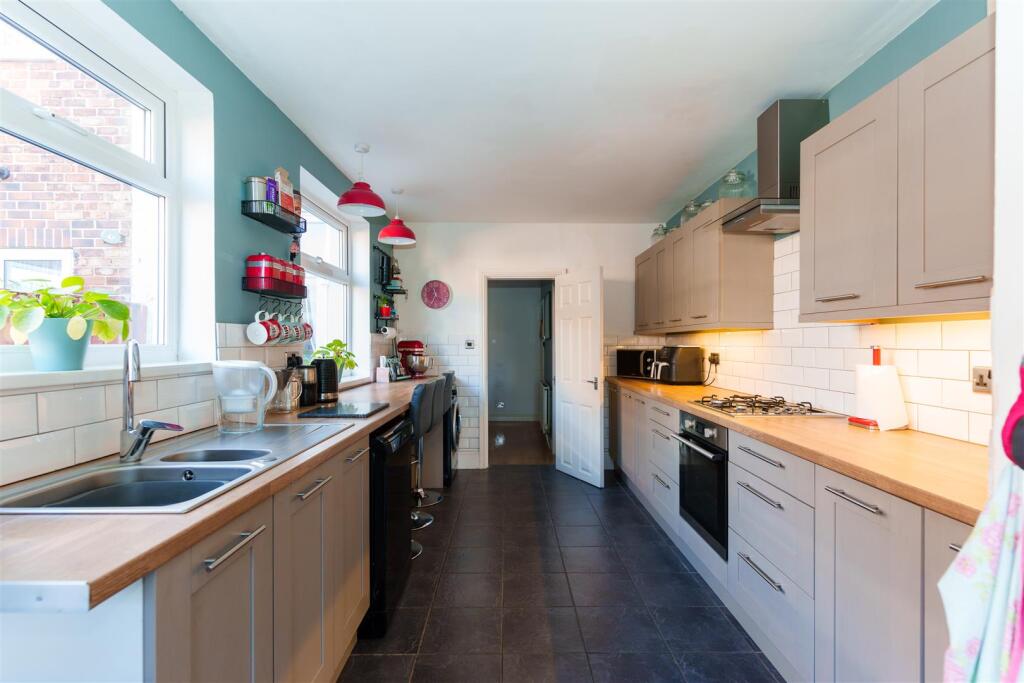 Kitchen/ Diner
