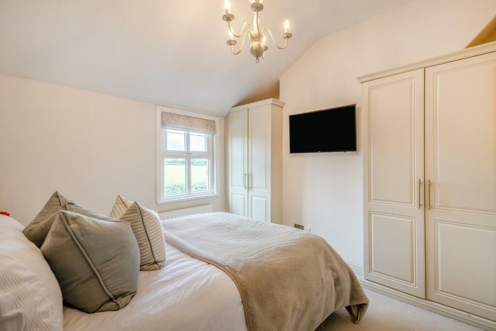 79 Chester Road - 017.jpg