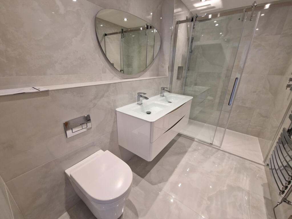 Ensuite 2