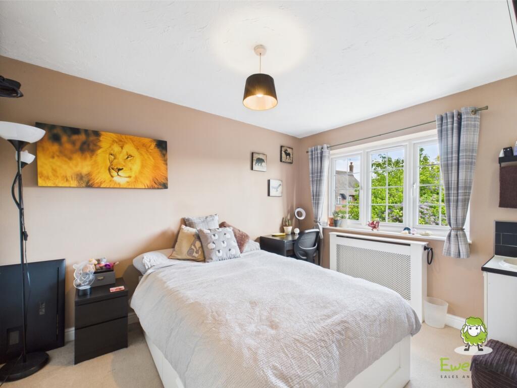 CAM03778G0-PR0225-STILL022