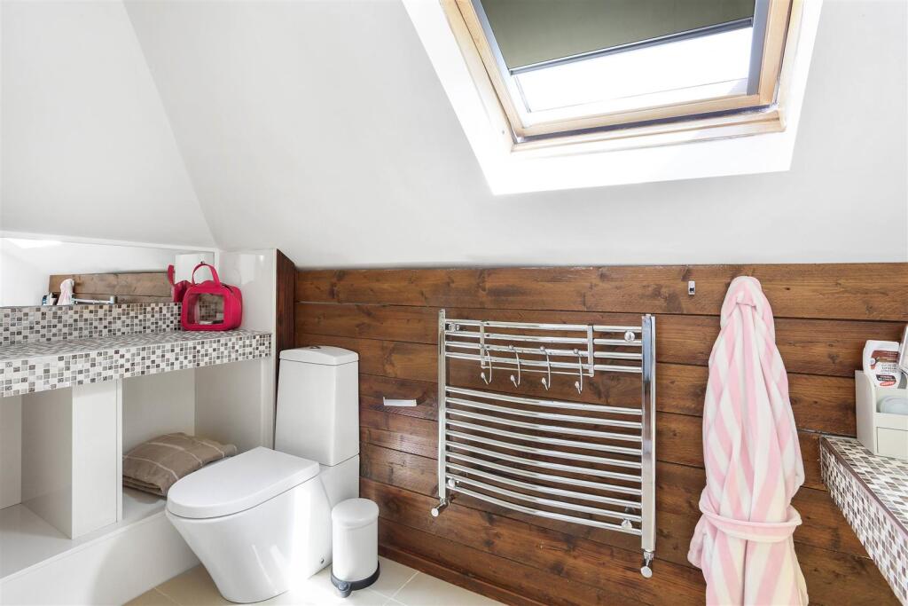 1494936894 - 4.jpg