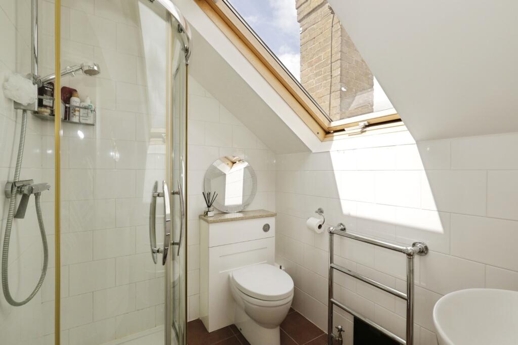 En-Suite (1)