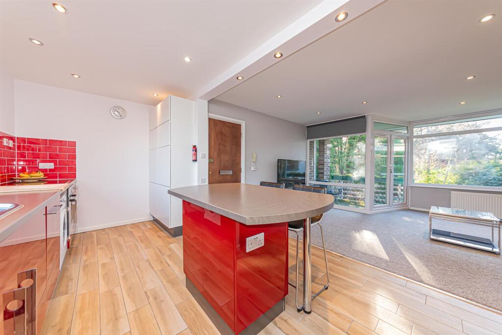 6 Birch Court (11).jpg