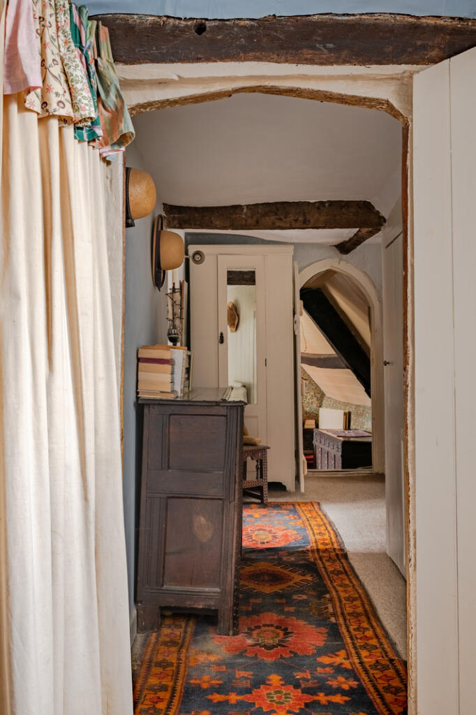 265418 - OM-hr-8.jpg