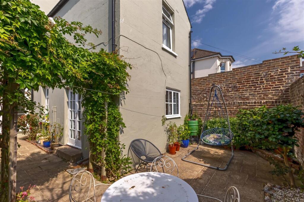 Cambridge Road_20.jpg