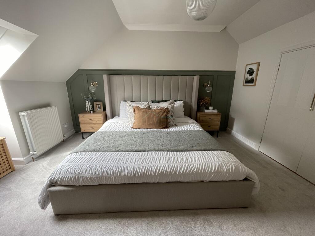 Bed 1 a.JPG
