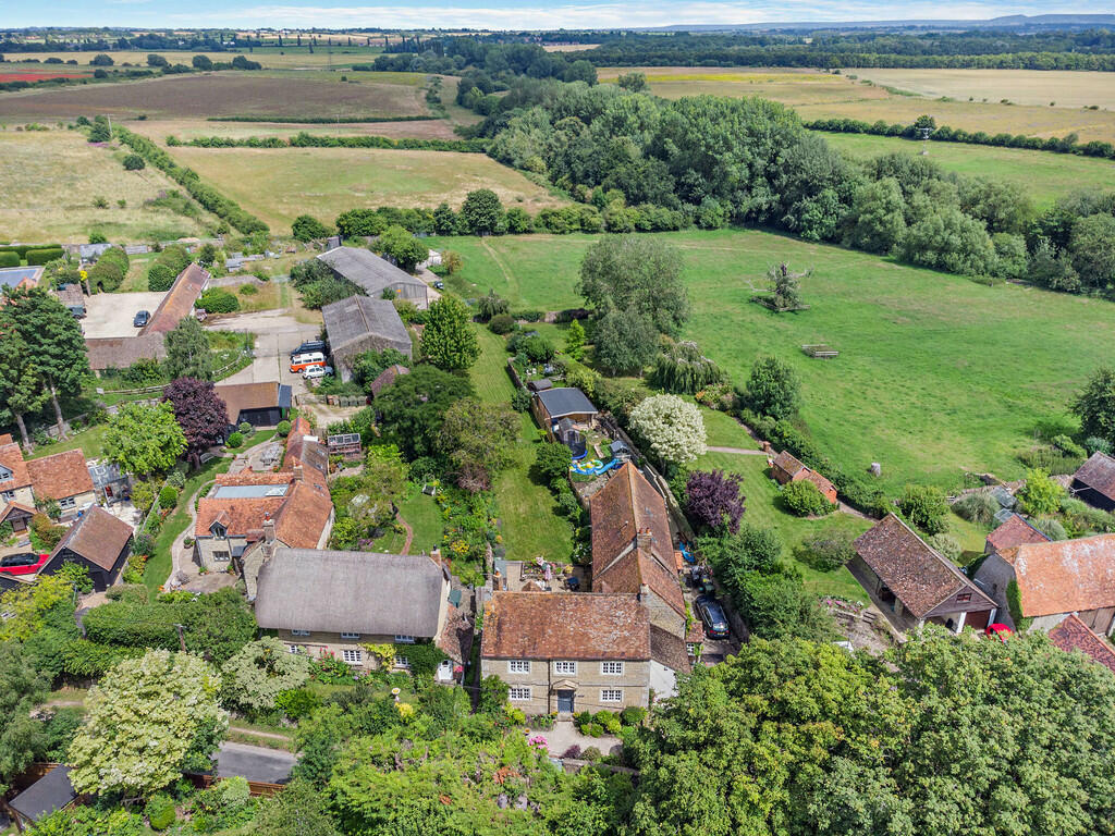 8610134-exterior1...