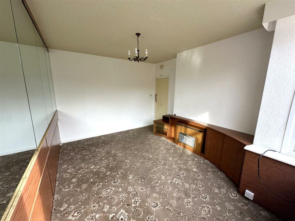 dining room 2.jpg
