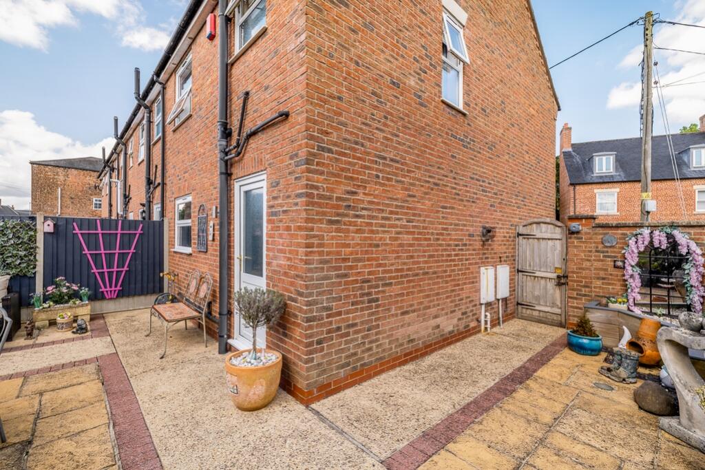 1 Barnsdales Mews (Donington)-10