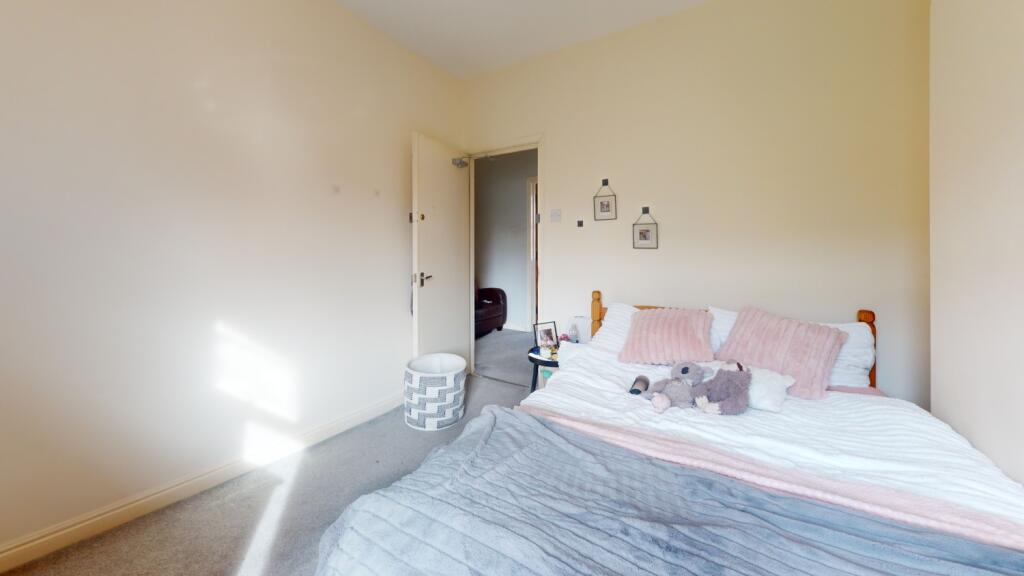37-Birkin-Avenue-Bedroom (5)