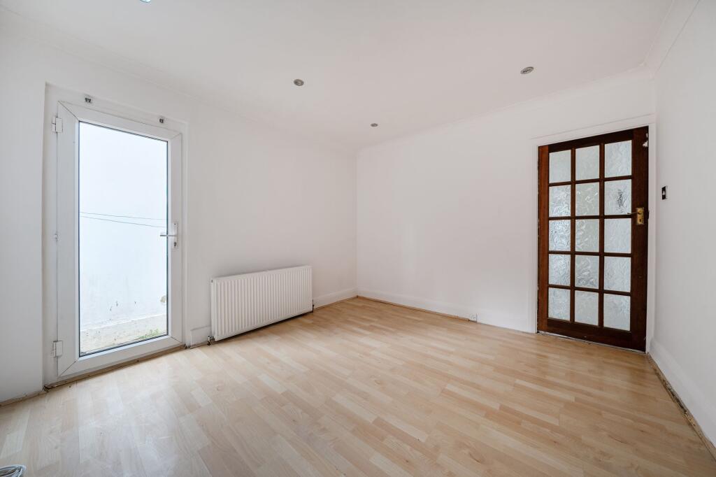 Double Bedroom
