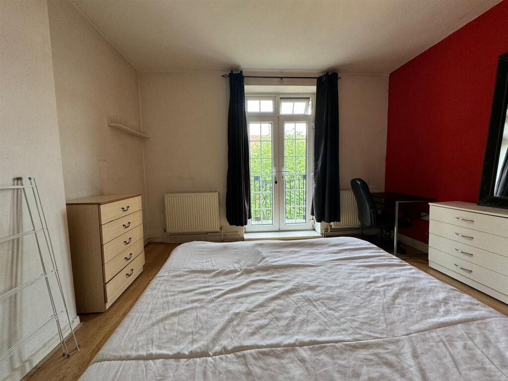 WhatsApp Image 2024-06-07 at 15.58.41 (1).jpeg