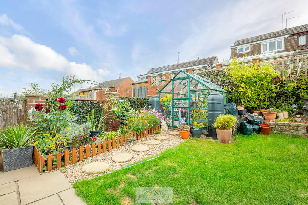 Back garden 1.4