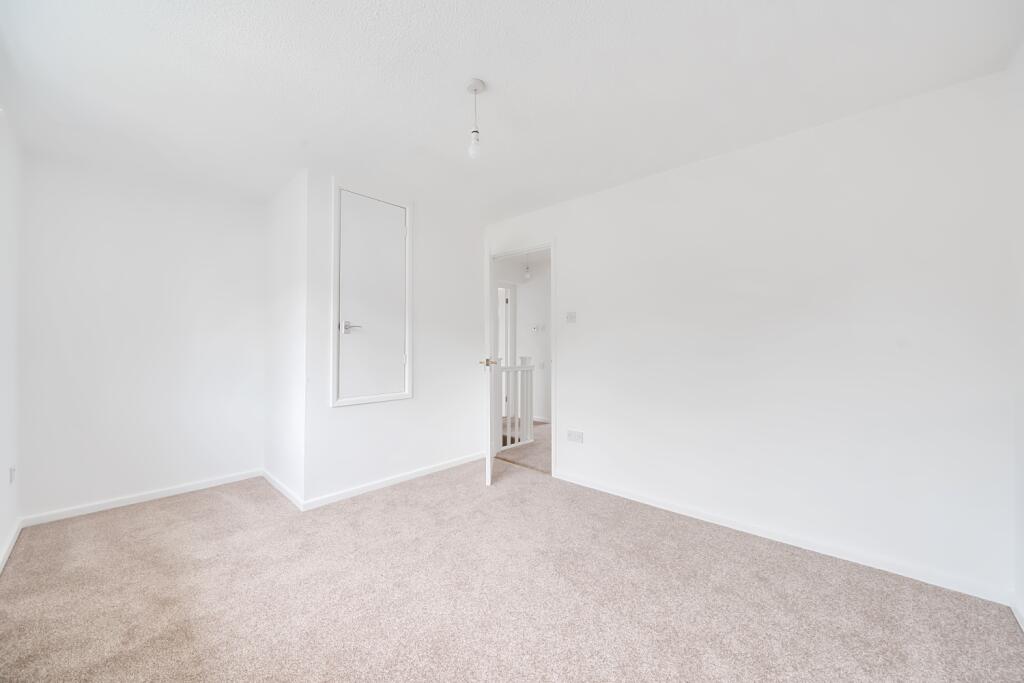 1310646-6-685d207fa7952