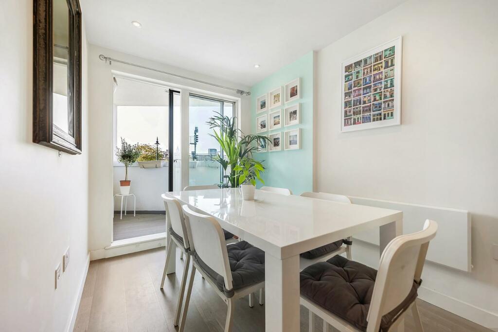 Dining Room.jpg