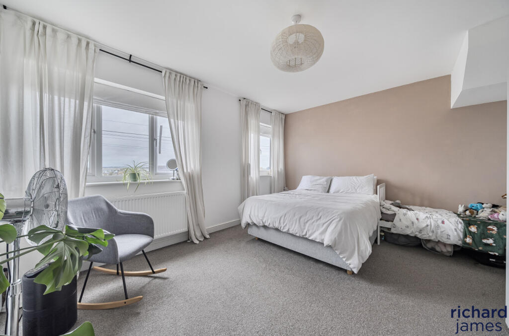 b5f689ea383c47be8e9f3dcc3ad8233d