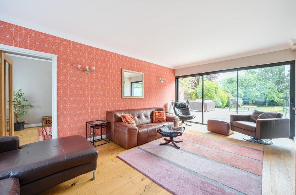 51-682313383eadb-1290276-ARW-51 .jpg