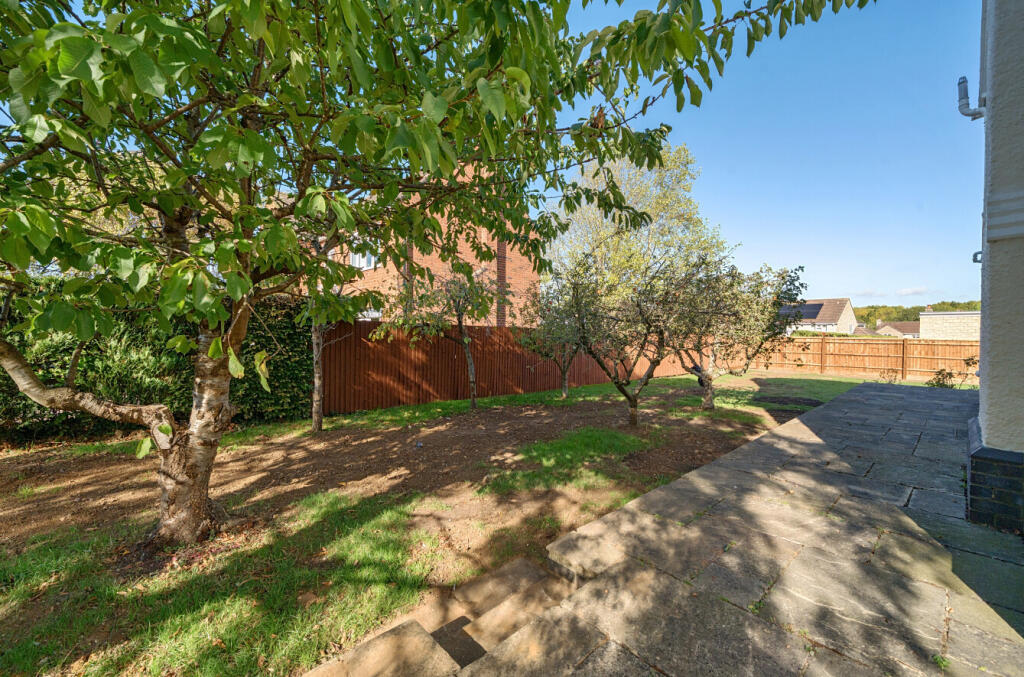 1359943-28-68dc08...