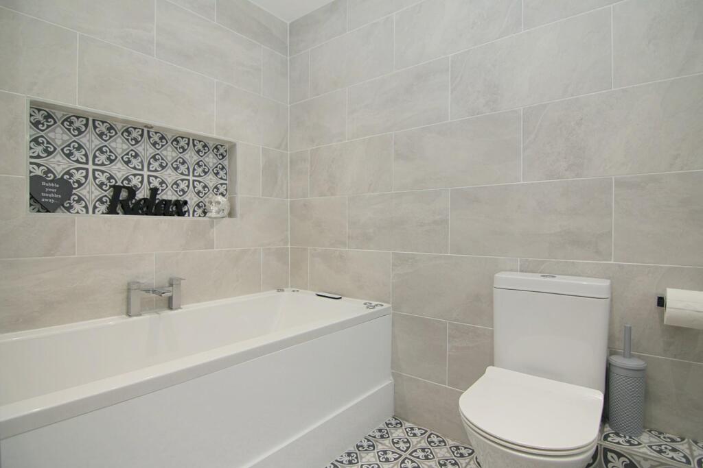 HOUSE BATHROOM