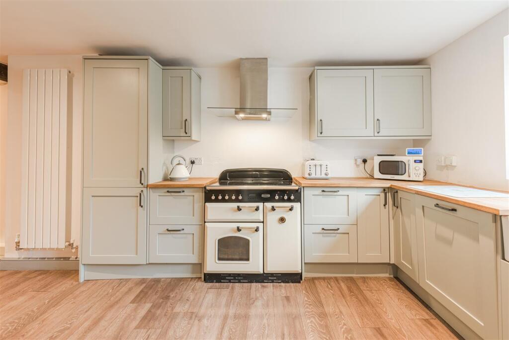 111 Limby Hall Lane, Swannington