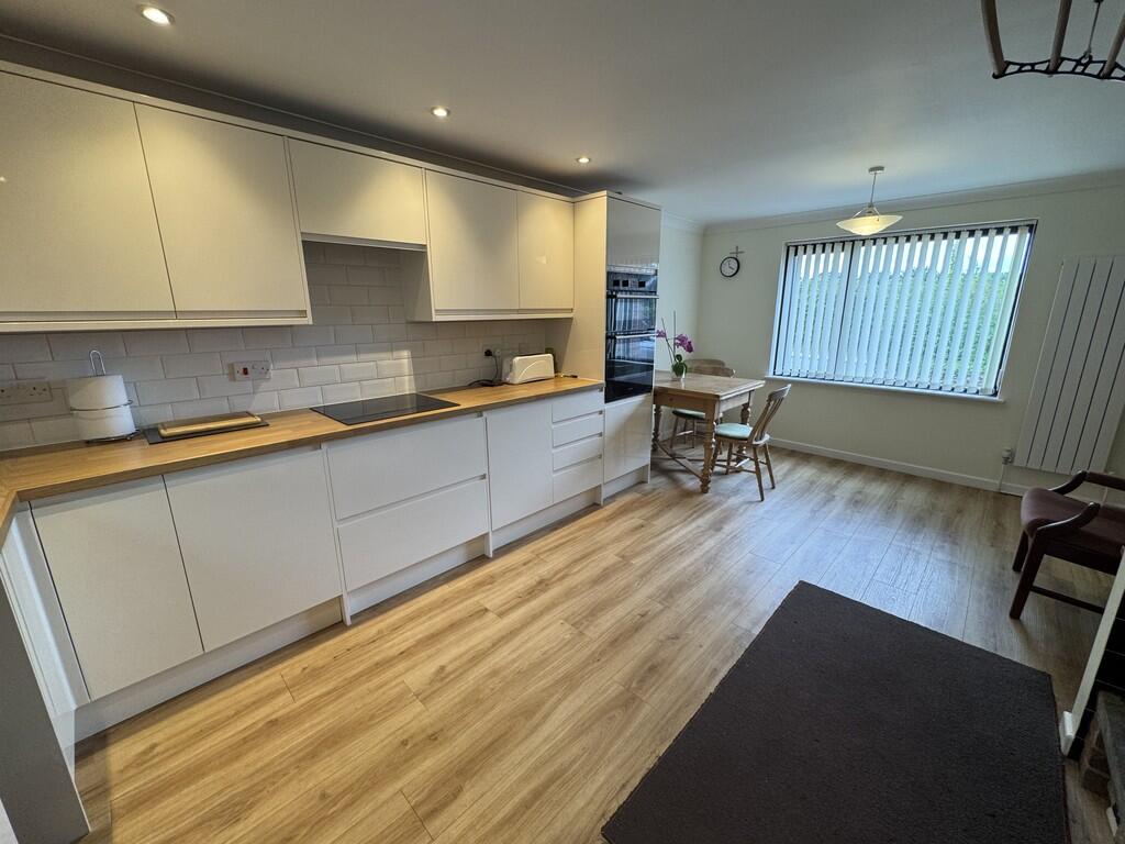 image-20250814-14...