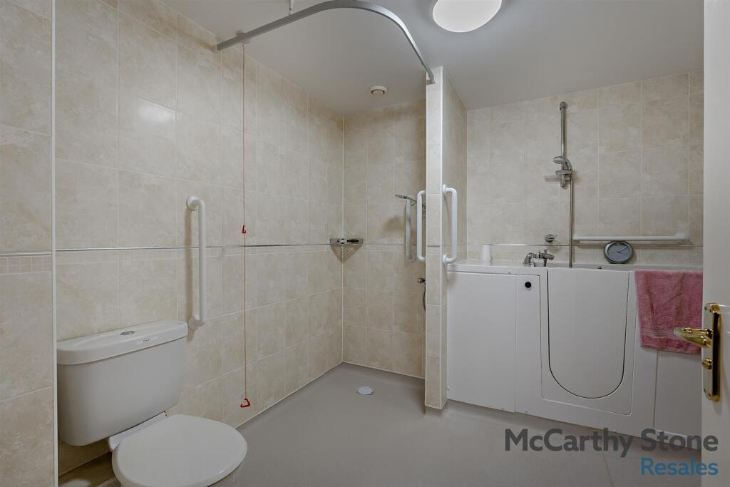 8642684-interior04-800.jpg