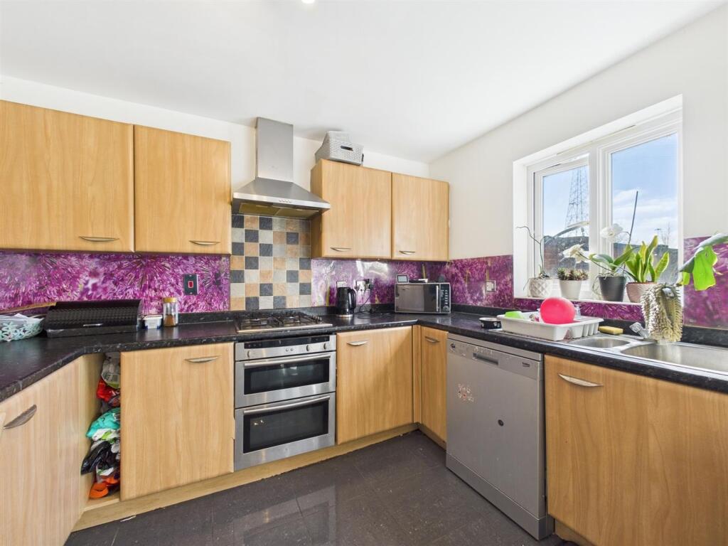 25 The Featherworks (11).jpg