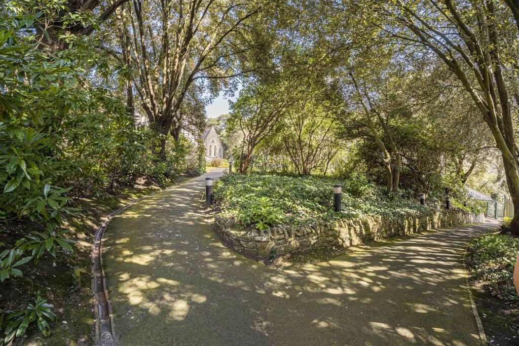 Path Brompton.jpg