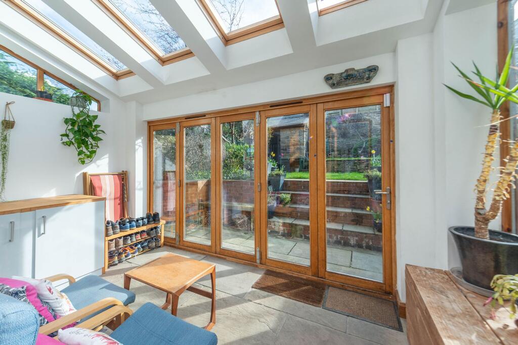 LOUNGE, KITCHEN, DINER AND SUN ROOM