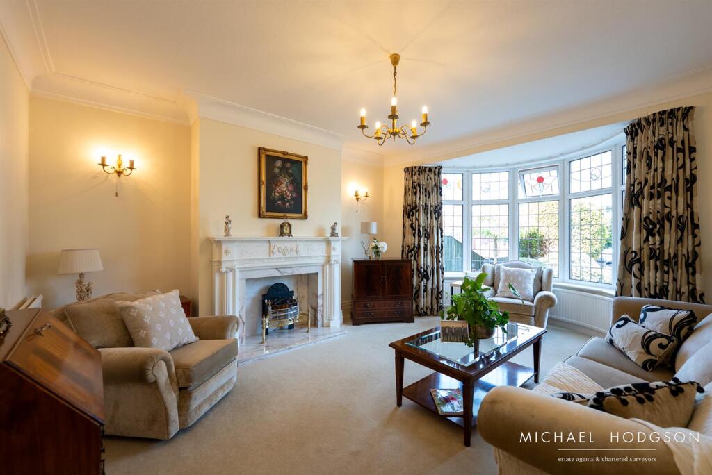 Queen Alexandra Road-07.jpg