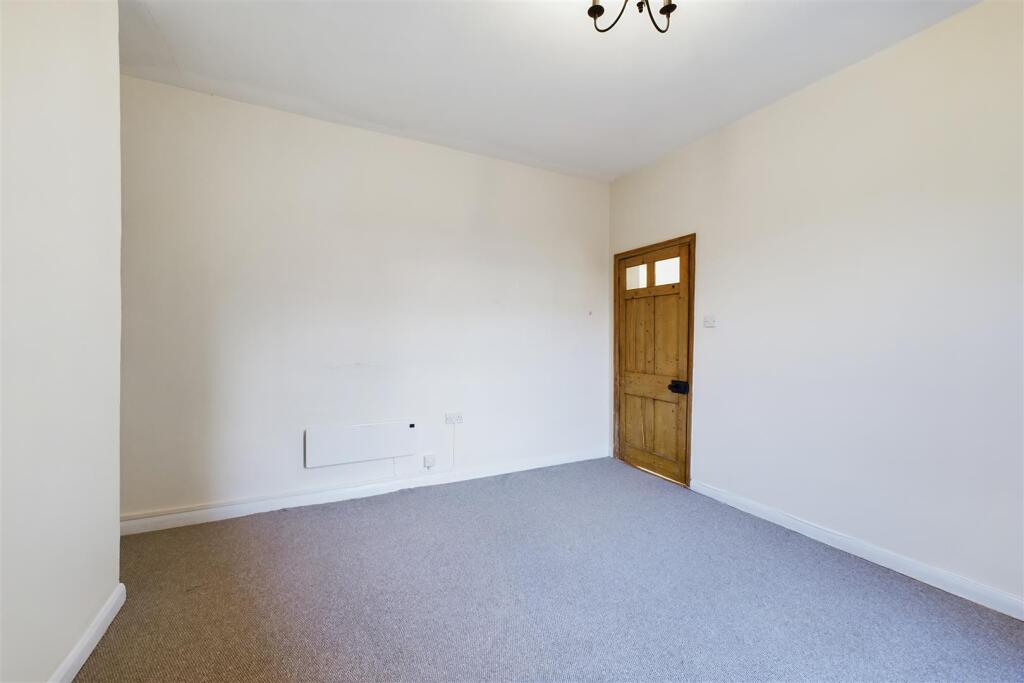 C18 Lansdown Place, Cheltenham GL50 2HX | Leasehol